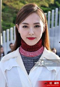 娱乐吃瓜君化妆师百度云,百度云助力打造明星妆容